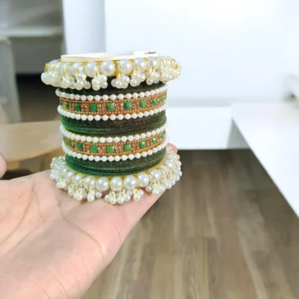 18 Pcs Metal Modern Design Gold Plated Crystal Kara Bangle Set